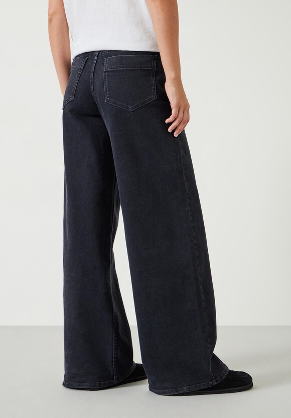 Nessa Wide Leg Jeans