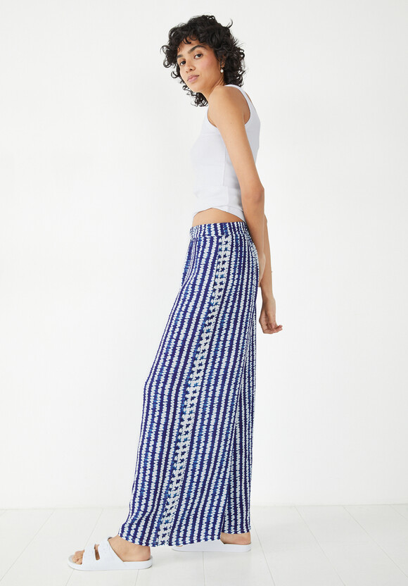 Printed Wide Leg Trouser