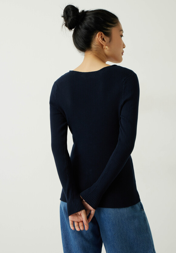 Engineered Rib Knitted Top