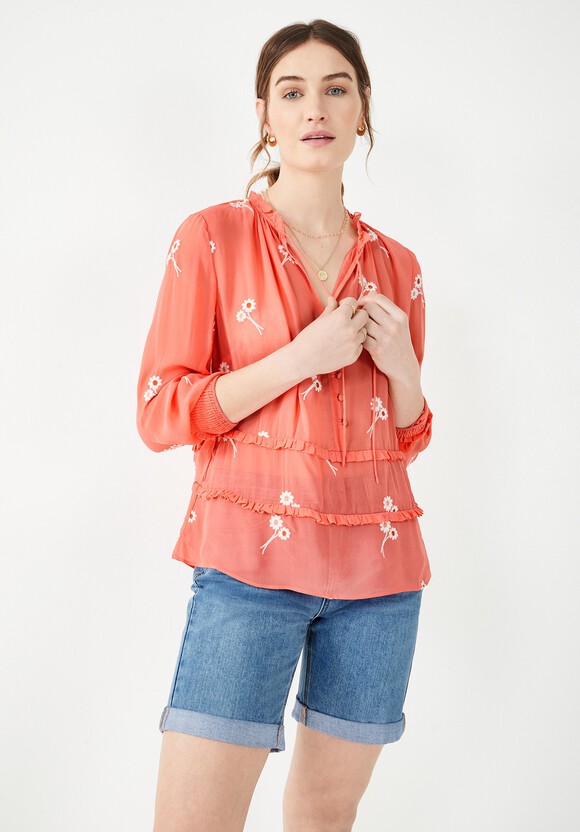 Akina Embroidered Top