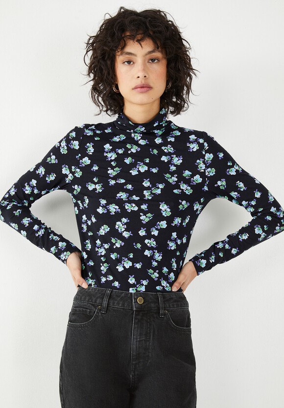 Printed Long Sleeve Slim Top