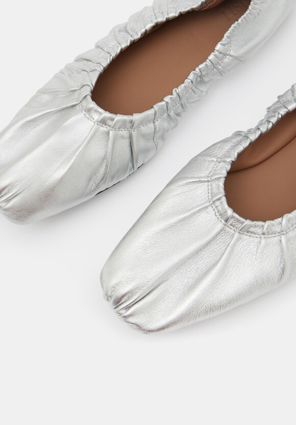 Ruby Ruched Leather Ballet Flats