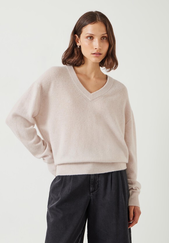 Scarlett Cashmere V-Neck Jumper