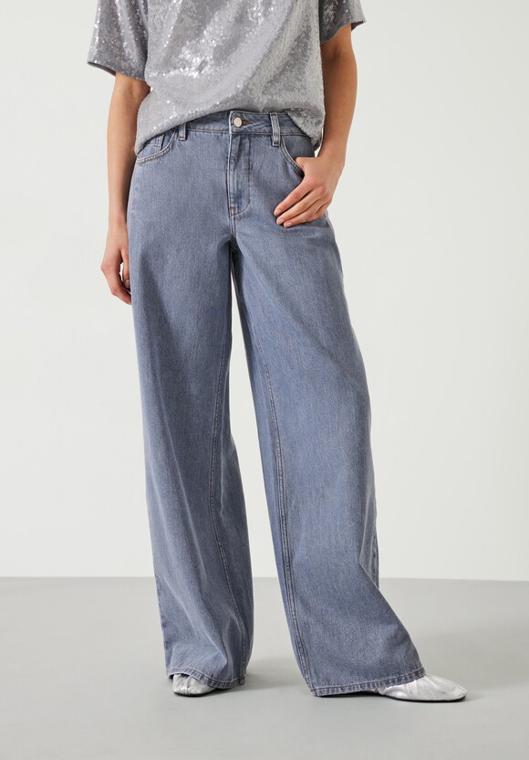 Nova Pintuck Wide Leg Jeans