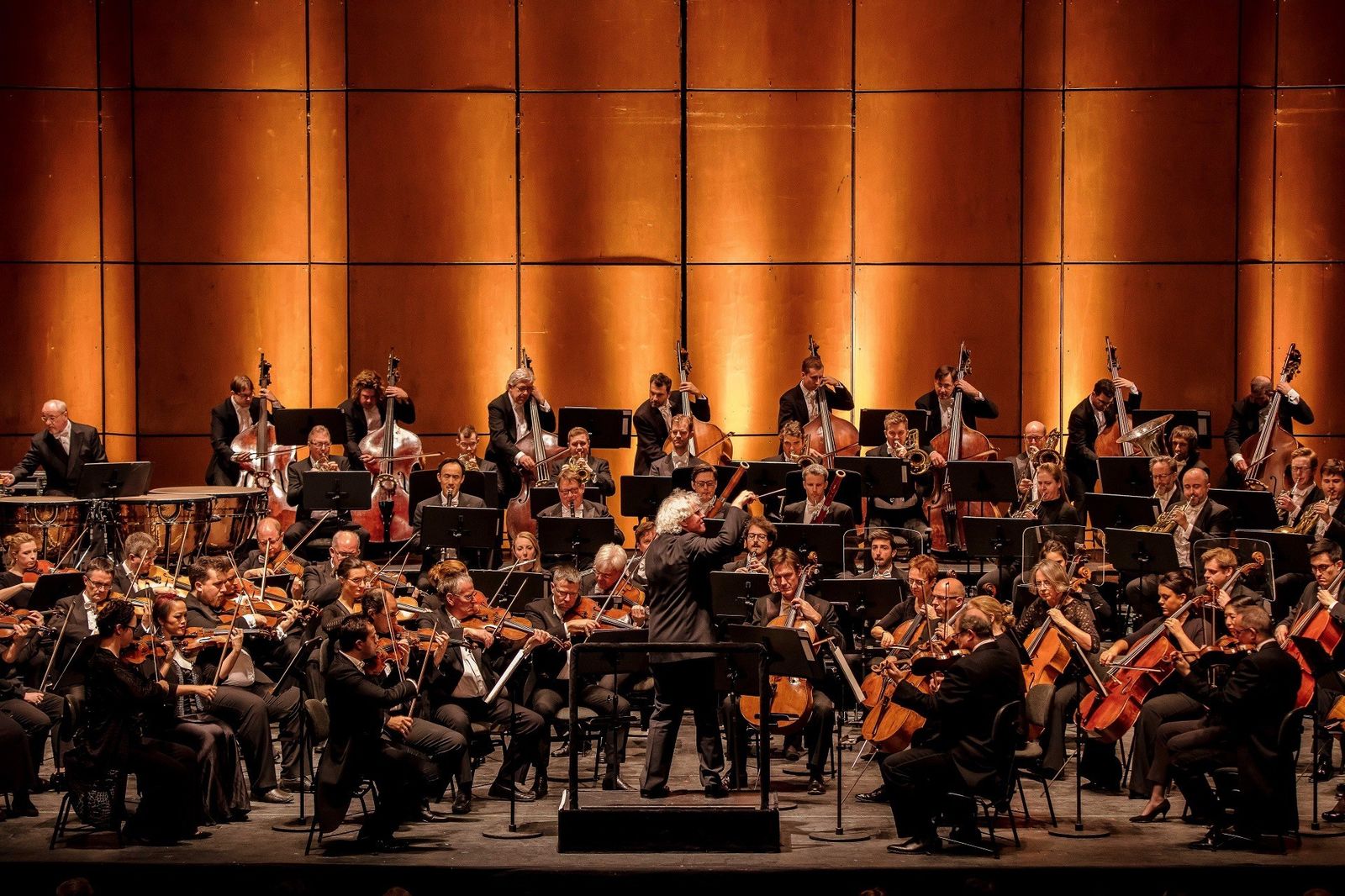 The London Symphony Orchestra A Cultural Beacon of Musical Excellence