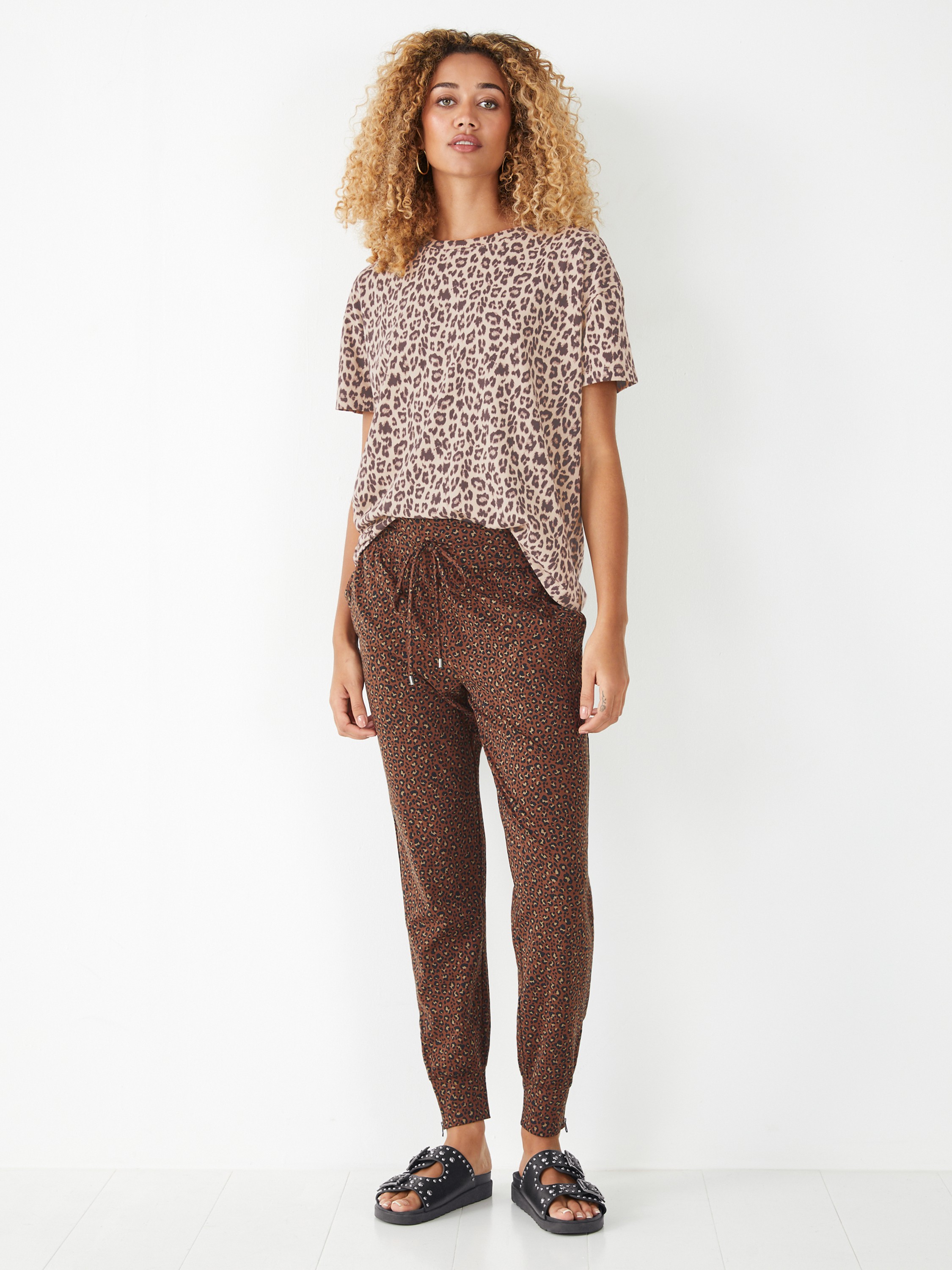 hush finoula washed joggers